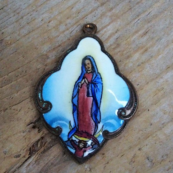 Vintage Jewelry - Vintage Handpainted Porcelain Religious Medallion